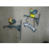 Image 1 : 2 CHICKEN HANGERS - WELCOME SIGN & PLANT HANGER