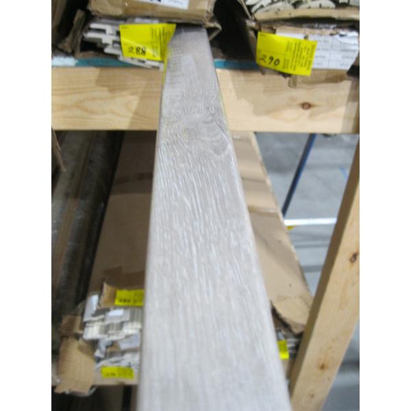 ENGLISH BAY T MOLDING