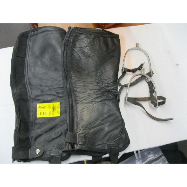 PAIR OF LEATHER RIDING LEG COVERS & PAIR OF SPURS