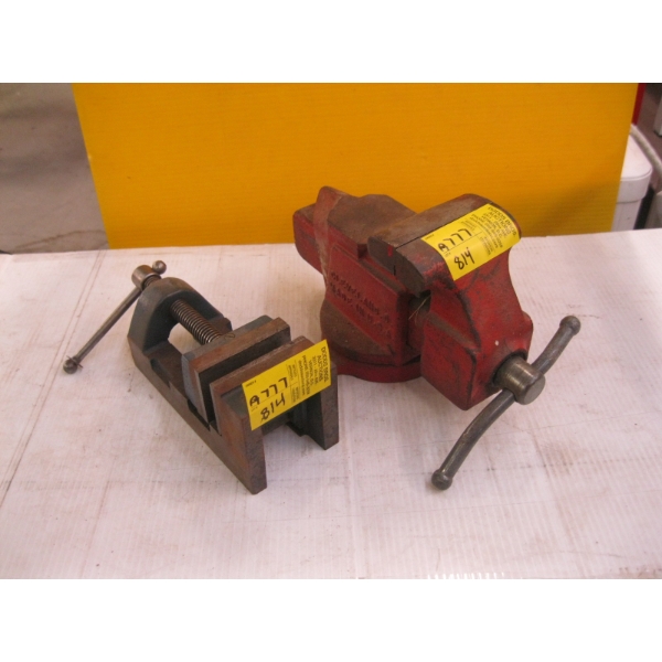 2 SM. BENCH VISES