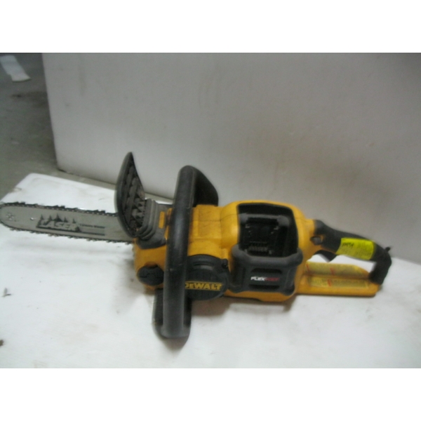DEWALT FLEX VOLT 60V CORDLESS CHAINSAW - NO BATTERY OR CHARGER