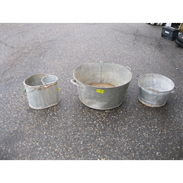 2 GALVANIZED WASHTUBS & A MOP BUCKET