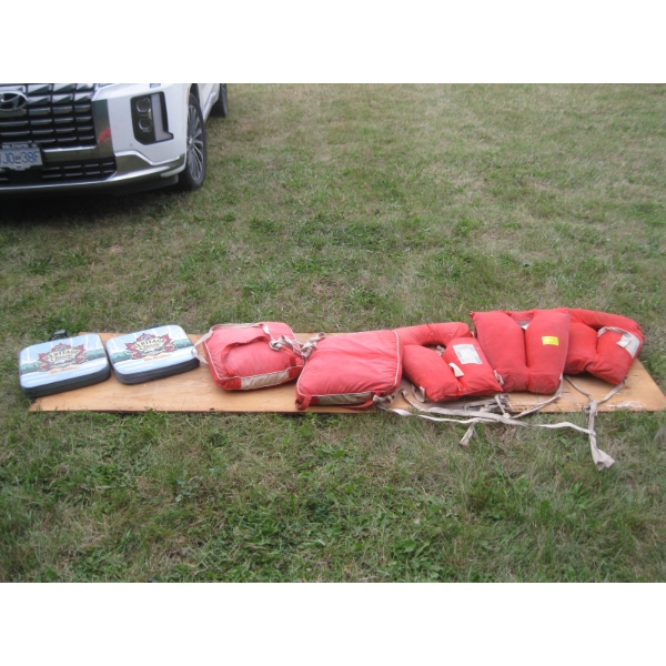 ASST. LIFEJACKETS