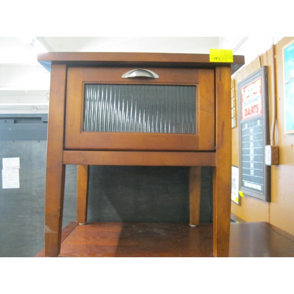 SM. MATCHING END TABLE