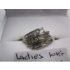 Image 3 : LADIES 10KT WHITE GOLD DIAMOND RING, 2.4G - SZ 6 1/4