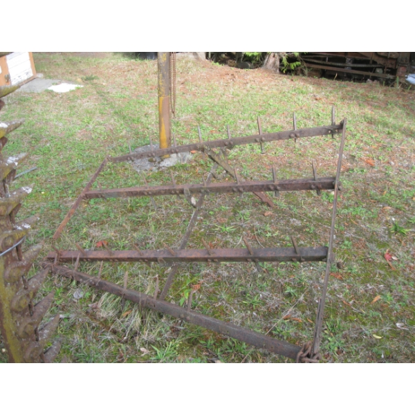 SET OF HARROWS