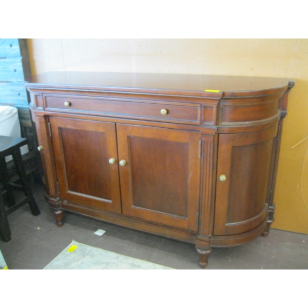 MARTHA STEWART SIGNATURE SINGLE DRAWER 4 DOOR SIDEBOARD