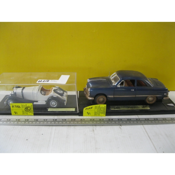 2 DIECAST CARS