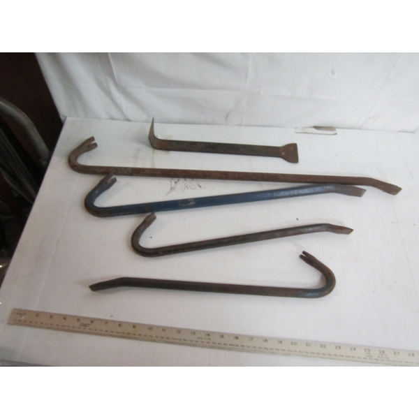 BUNDLE OF ASST. CROWBARS