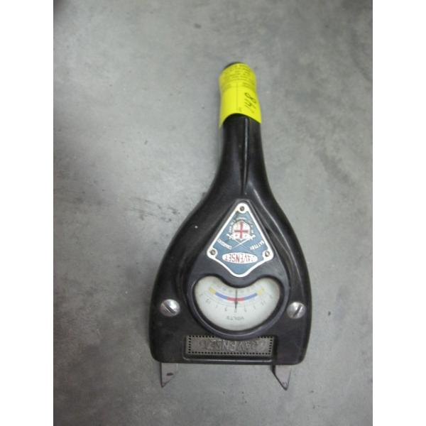 DAVONSET BATTERY TESTER