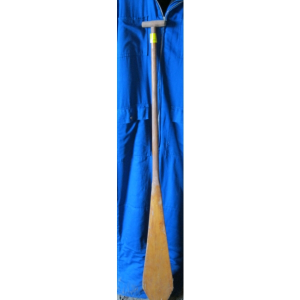 UNIQUE PADDLE