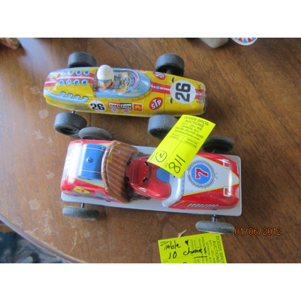 2 TIN RACING CARS