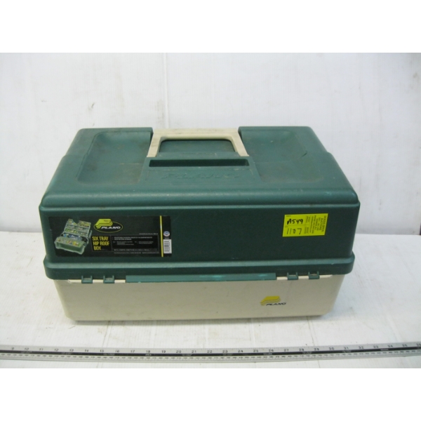 PLANO TACKLEBOX W/CONTENTS