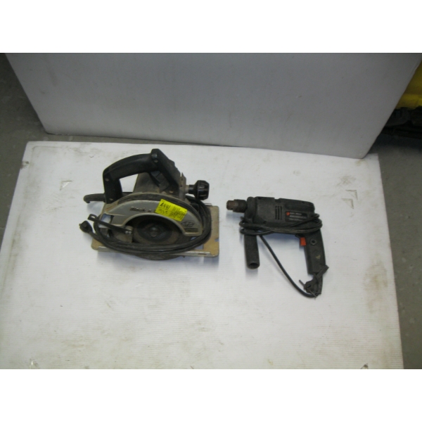 BLACK  & DECKER SAWCAT CIRCULAR SAW & 10MM DRILL
