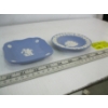 Image 2 : 2 WEDGEWOOD TRINKET SAUCERS