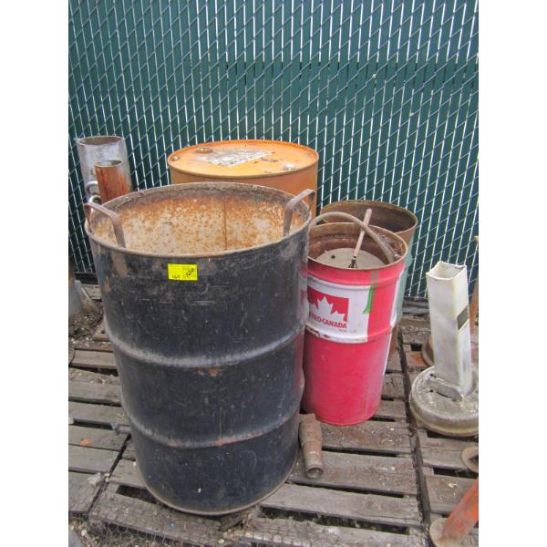 PALLET OF 45 & 15 GALLON DRUMS