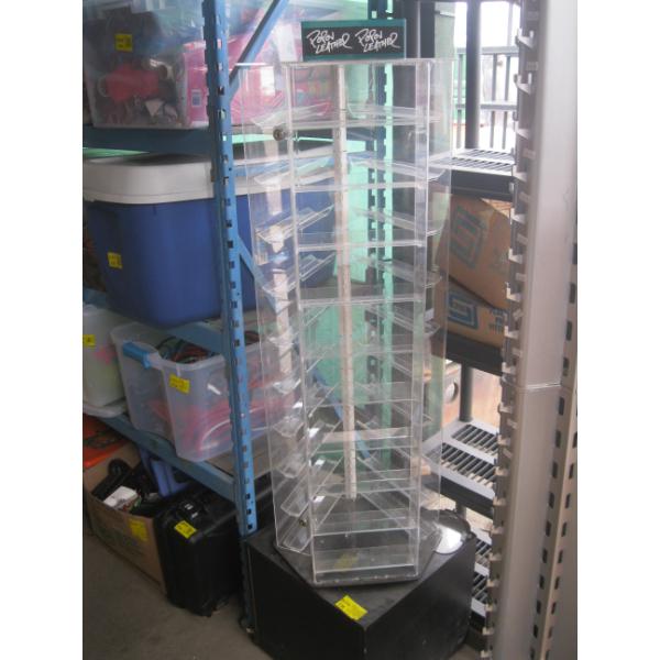 SPINNING DISPLAY CASE