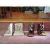 Image 1 : 2 PAIR OF BOOKENDS