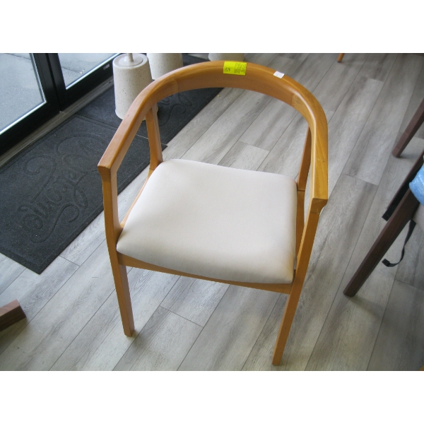 LIGHT UPHOLSTERED WOOD FRAMED DINING CHAIR