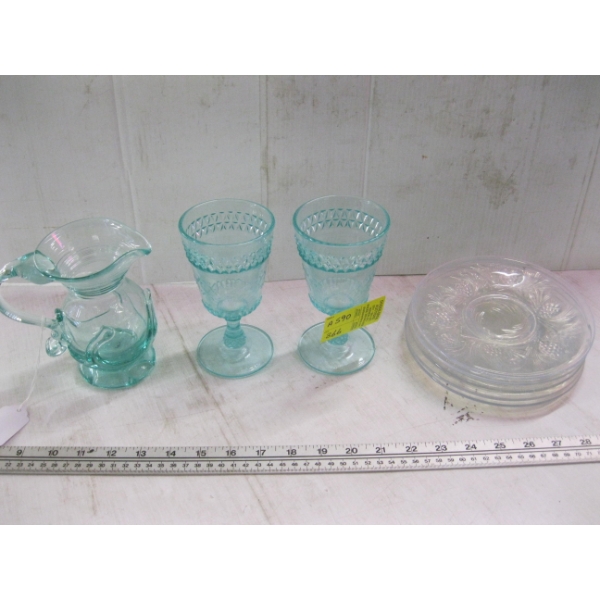 3 PIECES OF GREEN MALLORY TOWN GLASS & 5 PLATES