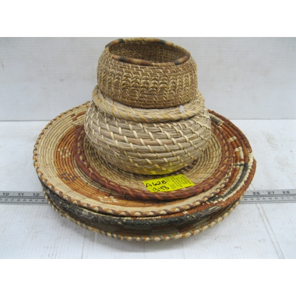 ASST. BASKETS & TRAYS