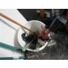 Image 3 : BUCKET OF ASST. GARDEN TOOLS, LEVELS, ETC.
