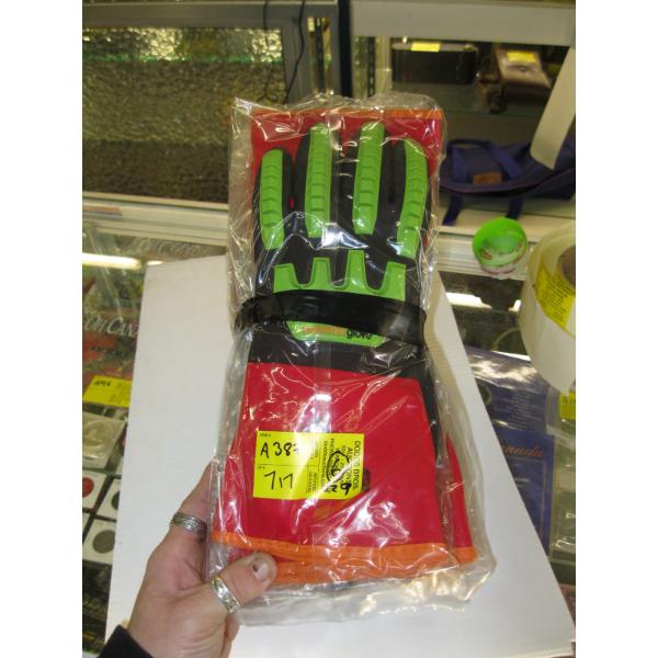 6 PAIR OF SZ 9 CHEMSTOP GLOVES