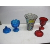 Image 1 : 3 COLORED GLASS ITEMS - 1 VASE & 2 LIDDED DISHES