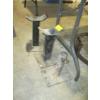 Image 1 : 2 AXLE STANDS AND AN ADJ. STAND
