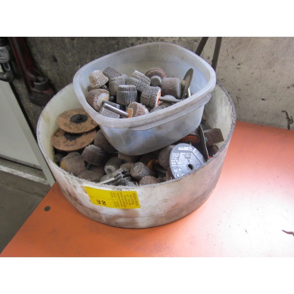 TUB OF MISC. GRINDING/POLISHING WHEELS, ETC.