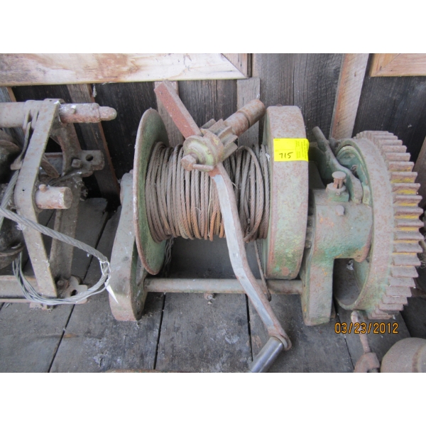 HEAVY DUTY HANDWINCH W/HANDLE