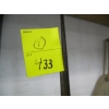 Image 3 : OIL CANS