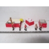 Image 1 : 5 RCMP FIGURINES