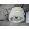 Image 2 : 2 HARD FORKLIFT TIRES