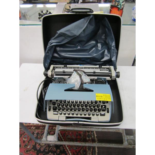 SCM ELECTRIC TYPEWRITER