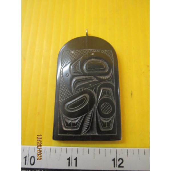 ARGILLITE PENDANT W/STERLING SILVER CASE, BY DENNY DIXON