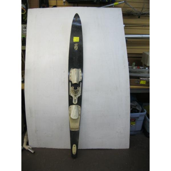 VOIT COBRA SINGLE WATERSKI & A SEA GLIDERS 1/2 PAIR OF WATERSKIES