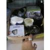 Image 3 : CUISINART COFFEEMAKER & BOX OF MISC. ACCESS. - TEAPOTS, GRINDER, ETC.