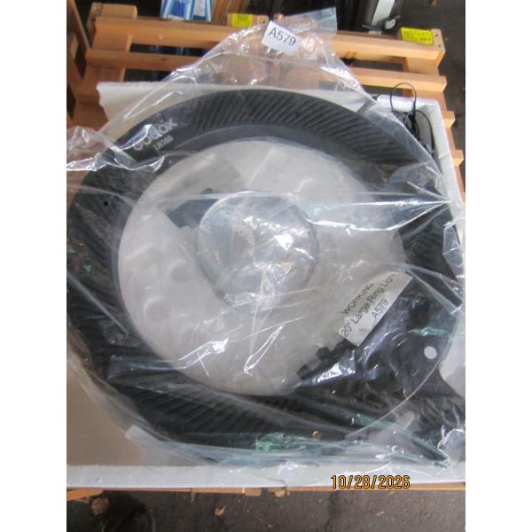 LG. 20" RING LIGHT FIXTURE