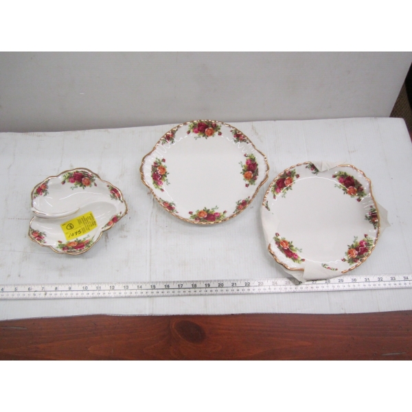 3 ROYAL ALBERT OLD COUNTRY ROSE SERVING DISHES