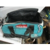 Image 2 : MAKITA CORDLESS BLOWER W/2 BATTERIES & CHARGER