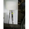 Image 1 : 3 LEG MODERN FLOOR LAMP