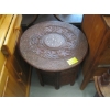 Image 2 : ROUND CARVED TABLE W/FOLDING BASE