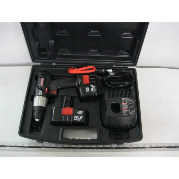 CRAFTSMAN CORDLESS DRILL W/2 BATTERIES & CHARGER