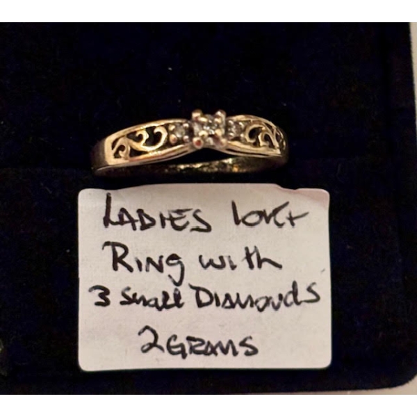LADIES 10KT RING W/3 SM. DIAMONDS, 2G, SZ 6 1/4
