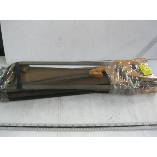 BUNDLE OF MEAT SAWS & HAND SAWS