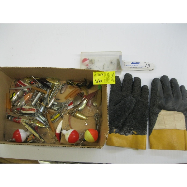 ASST. FISHING TACKLE & RUBBER GLOVES