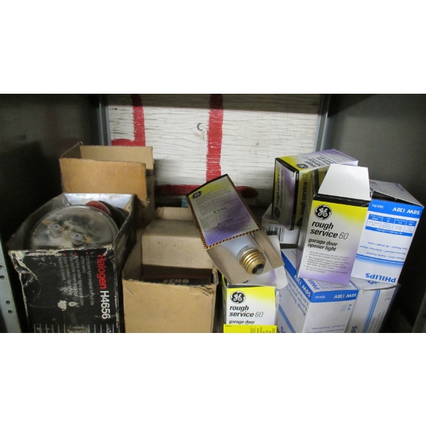 LOT OF ASST'D AUTOMOTIVE LIGHT BULS, ETC.
