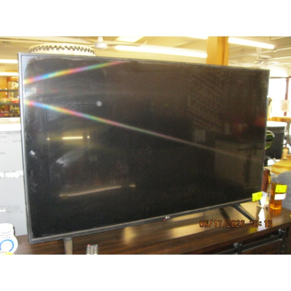 LG 50" TV W/REMOTE