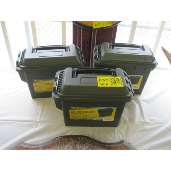 3 MINI PLASTIC AMMO BOXES